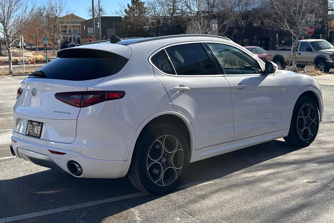 2020 Alfa Romeo Stelvio - Image 4 of 31