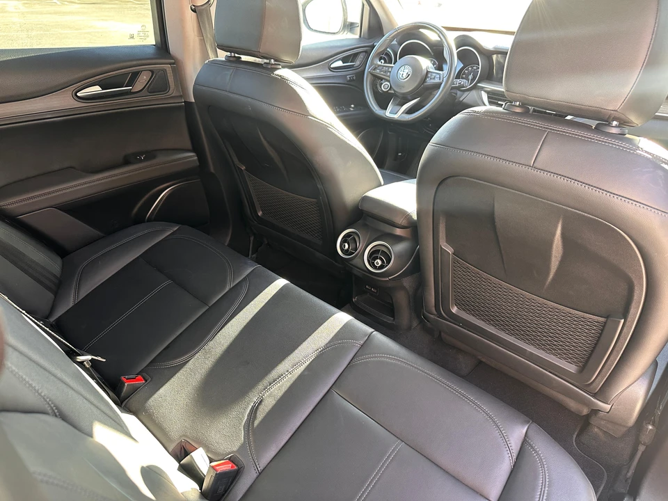 2020 Alfa Romeo Stelvio - Image 22 of 31