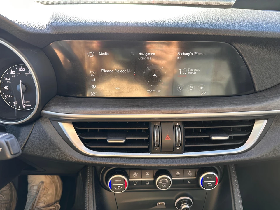 2020 Alfa Romeo Stelvio - Image 28 of 31