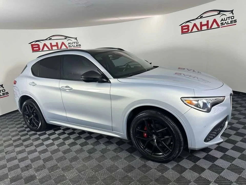2020 Alfa Romeo Stelvio - Image 9 of 18