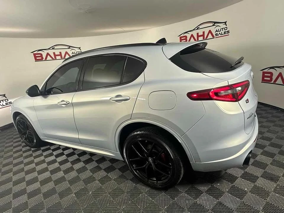 2020 Alfa Romeo Stelvio - Image 4 of 18