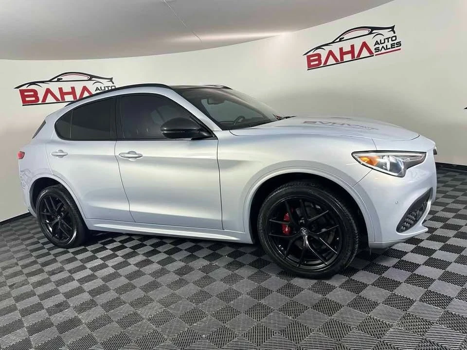 2020 Alfa Romeo Stelvio - Image 10 of 18