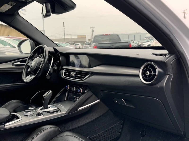 2020 Alfa Romeo Stelvio - Image 12 of 20