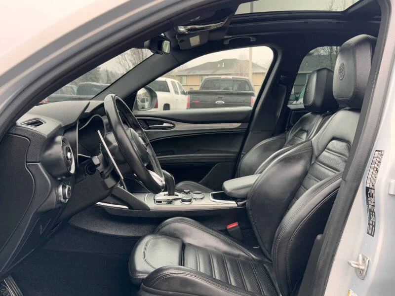 2020 Alfa Romeo Stelvio - Image 10 of 20