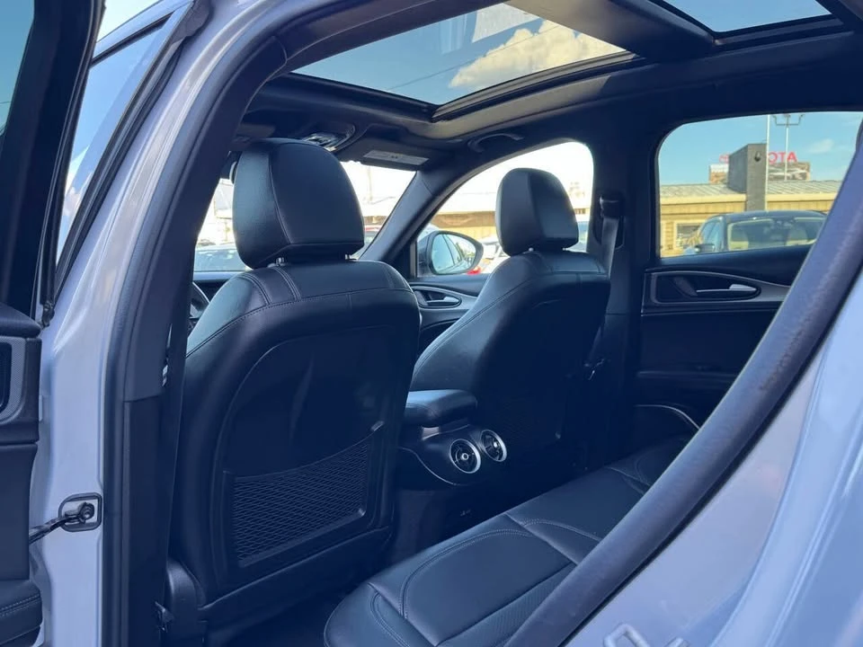 2020 Alfa Romeo Stelvio - Image 13 of 19