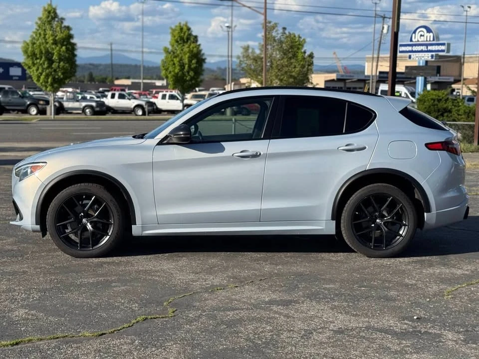 2020 Alfa Romeo Stelvio - Image 2 of 19