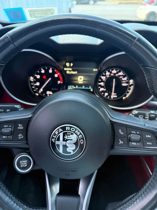 2020 Alfa Romeo Stelvio - Image 12 of 15