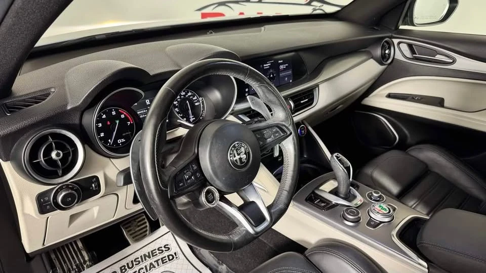 2020 Alfa Romeo Stelvio - Image 14 of 20