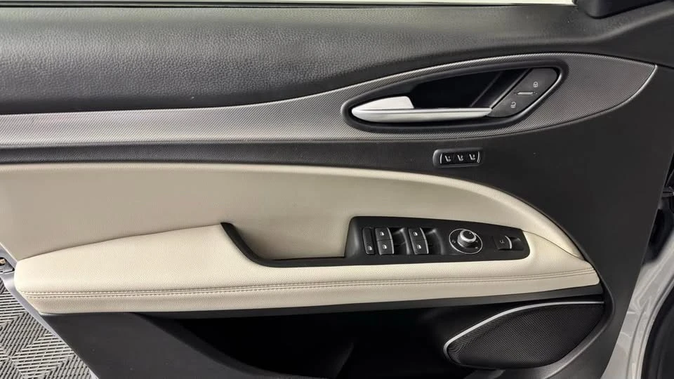 2020 Alfa Romeo Stelvio - Image 12 of 20