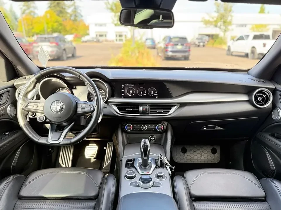 2020 Alfa Romeo Stelvio - Image 13 of 20