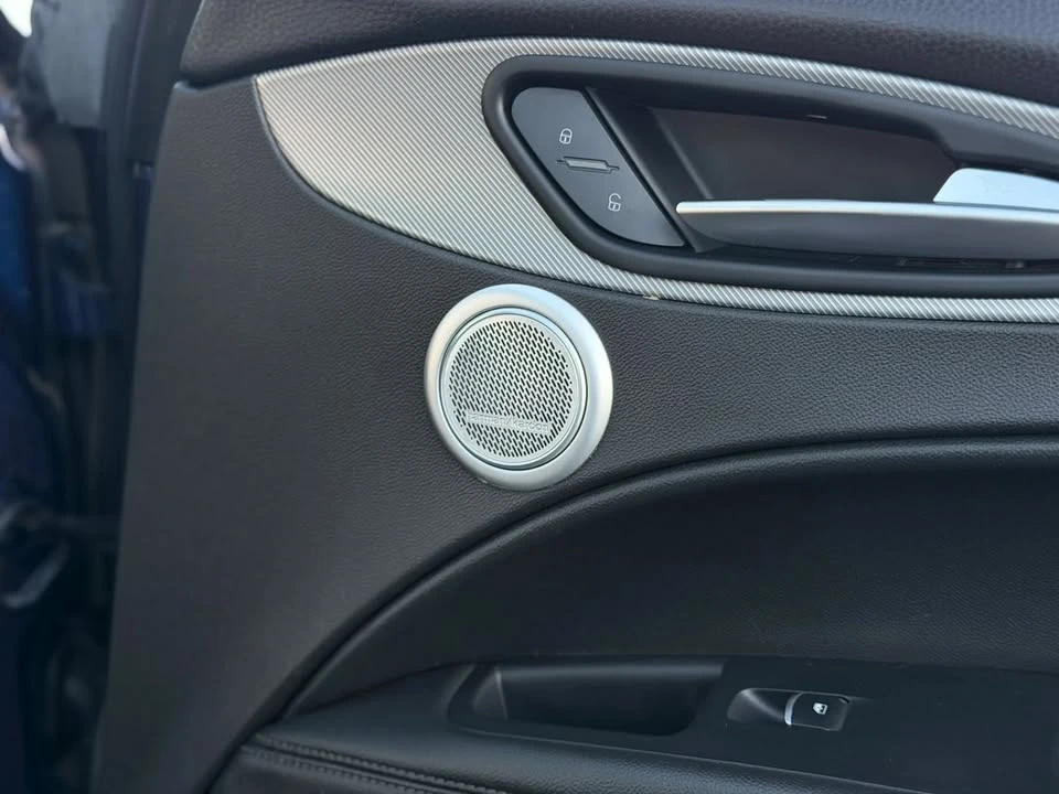 2020 Alfa Romeo Stelvio - Image 11 of 20