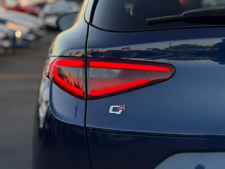 2020 Alfa Romeo Stelvio - Image 8 of 20