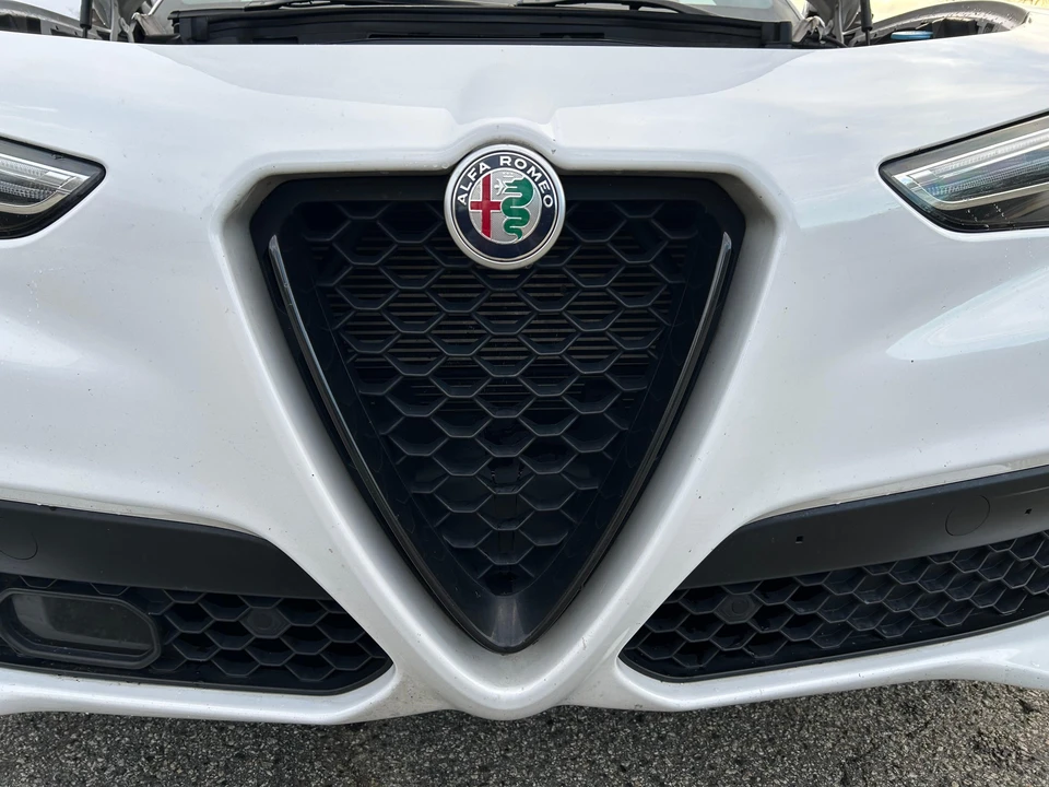2020 Alfa Romeo Stelvio - Image 20 of 31