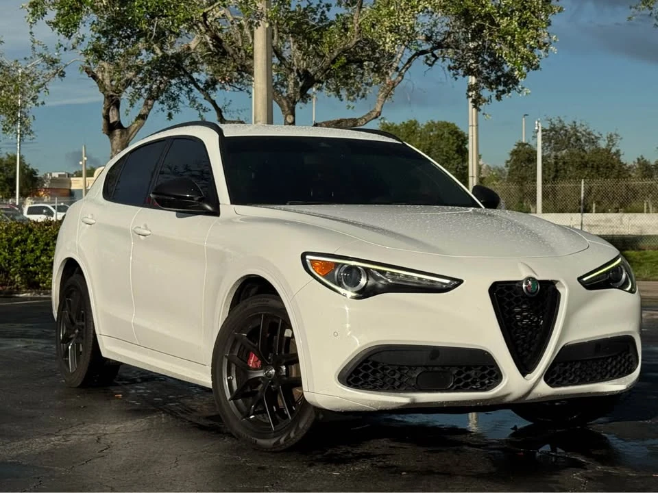 2020 Alfa Romeo Stelvio - Image 7 of 18