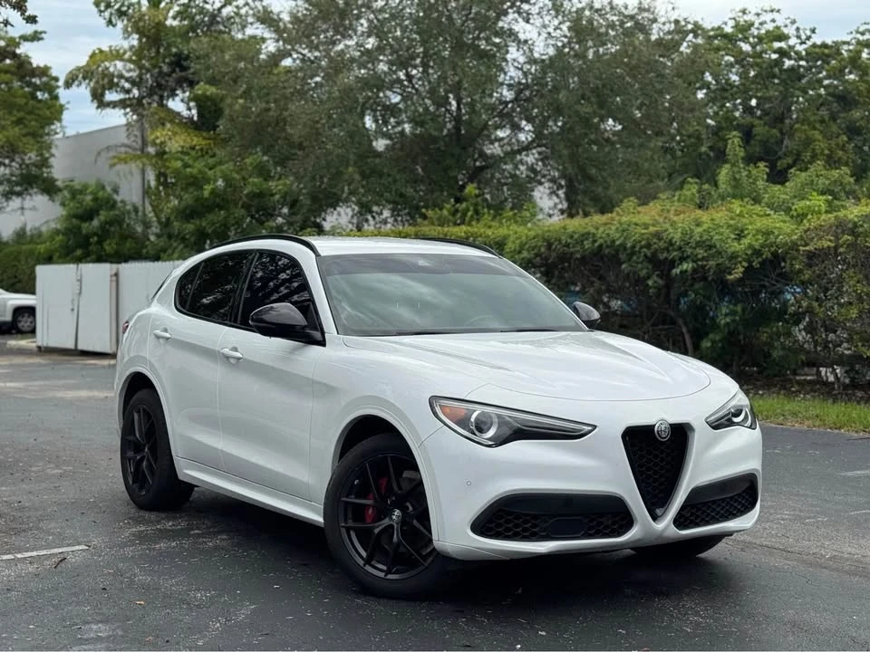 2020 Alfa Romeo Stelvio - Image 17 of 20