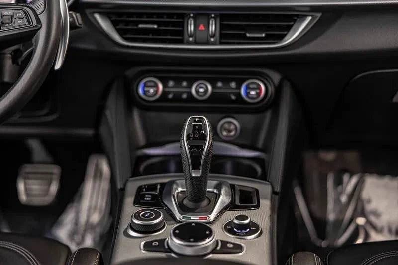 2020 Alfa Romeo Stelvio - Image 19 of 19