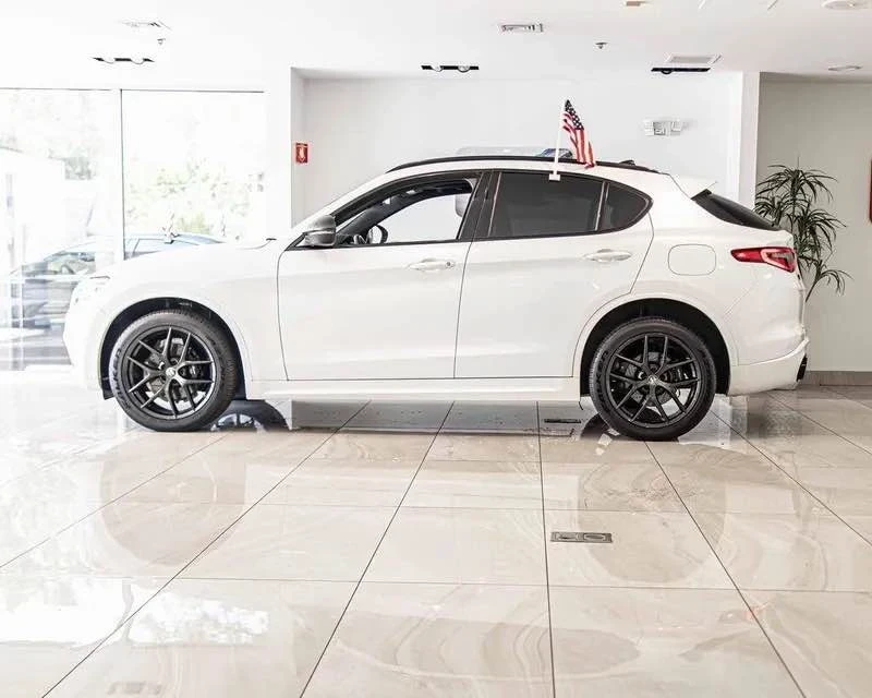 2020 Alfa Romeo Stelvio - Image 5 of 19