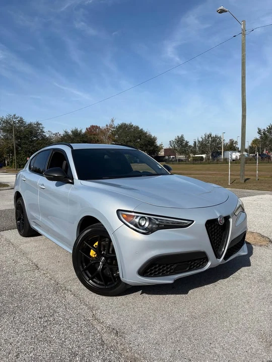 2020 Alfa Romeo Stelvio - Image 2 of 16