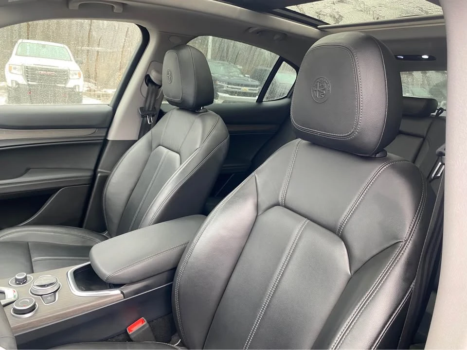 2020 Alfa Romeo Stelvio - Image 10 of 17