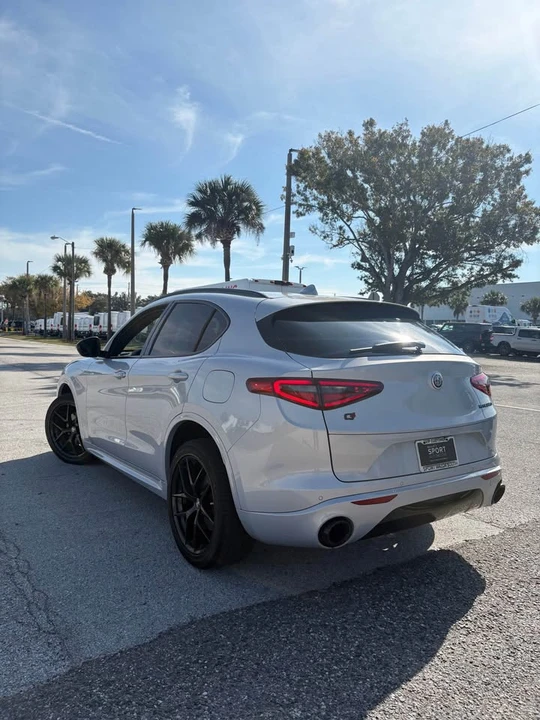 2020 Alfa Romeo Stelvio - Image 7 of 16