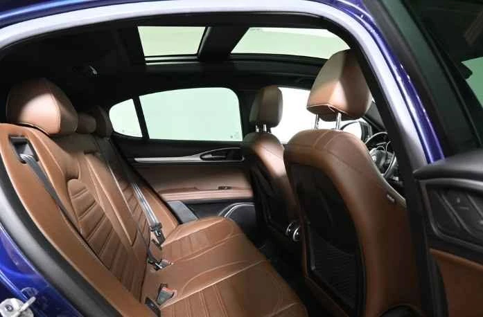 2020 Alfa Romeo Stelvio - Image 12 of 19