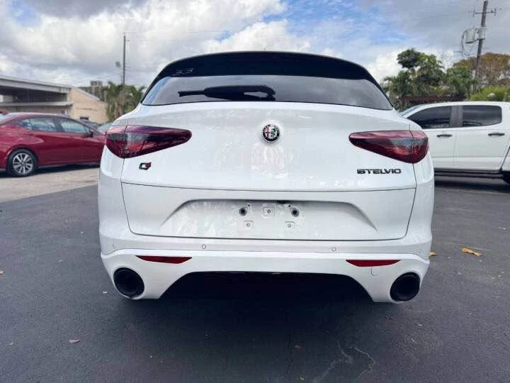 2020 Alfa Romeo Stelvio - Image 6 of 14