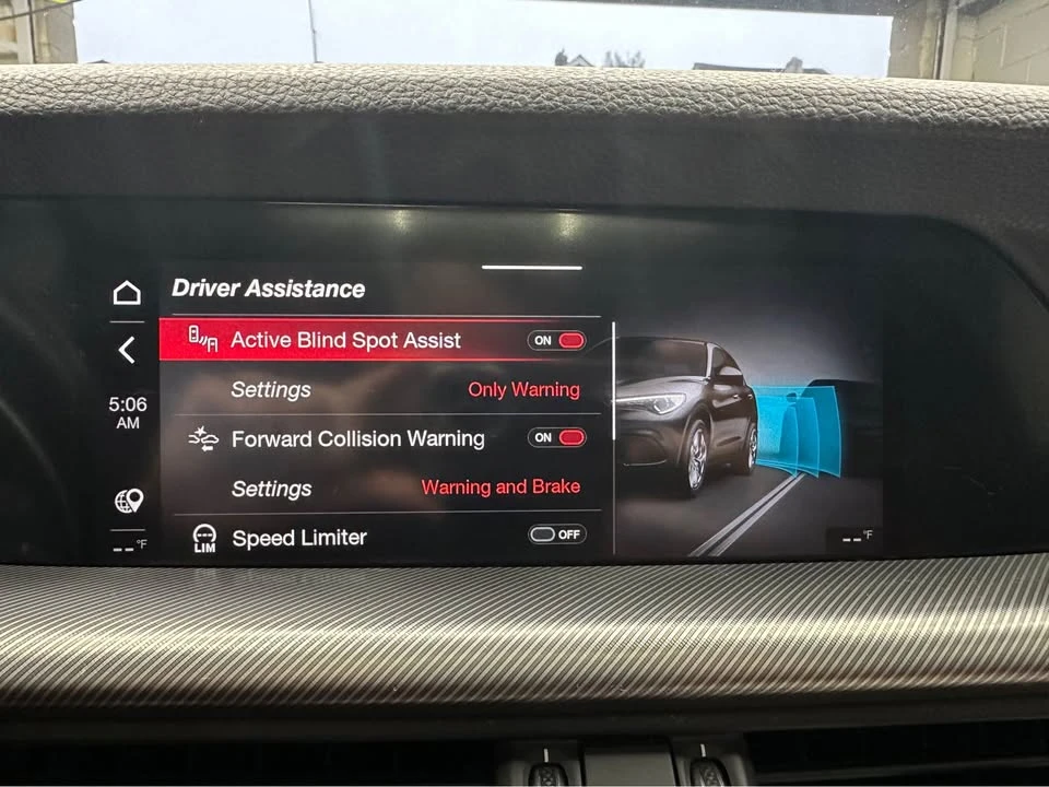 2020 Alfa Romeo Stelvio - Image 16 of 20