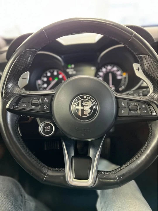 2020 Alfa Romeo Stelvio - Image 10 of 16