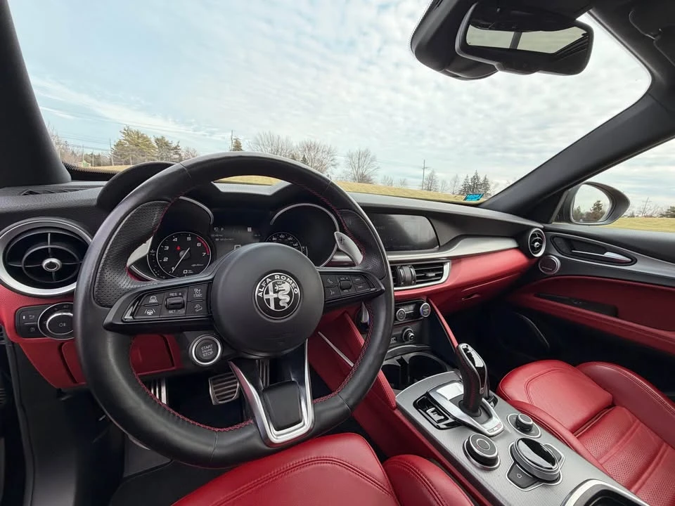2020 Alfa Romeo - Image 6 of 20