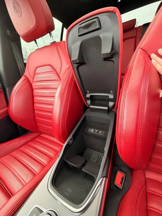 2020 Alfa Romeo - Image 10 of 20