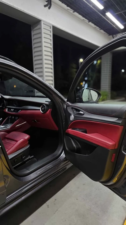 2020 Alfa Romeo Stelvio - Image 14 of 20