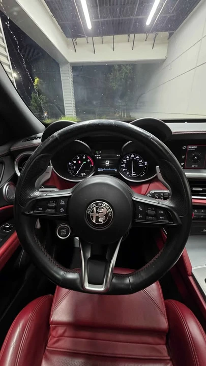 2020 Alfa Romeo Stelvio - Image 18 of 20