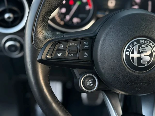 2020 Alfa Romeo Stelvio - Image 22 of 30