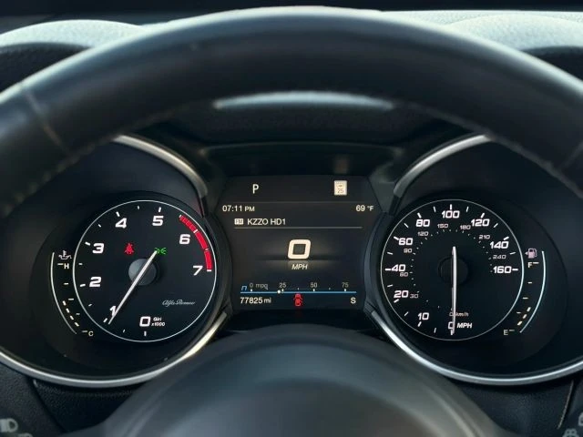 2020 Alfa Romeo Stelvio - Image 23 of 30