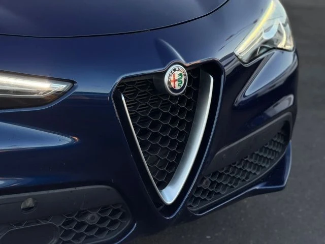 2020 Alfa Romeo Stelvio - Image 4 of 30