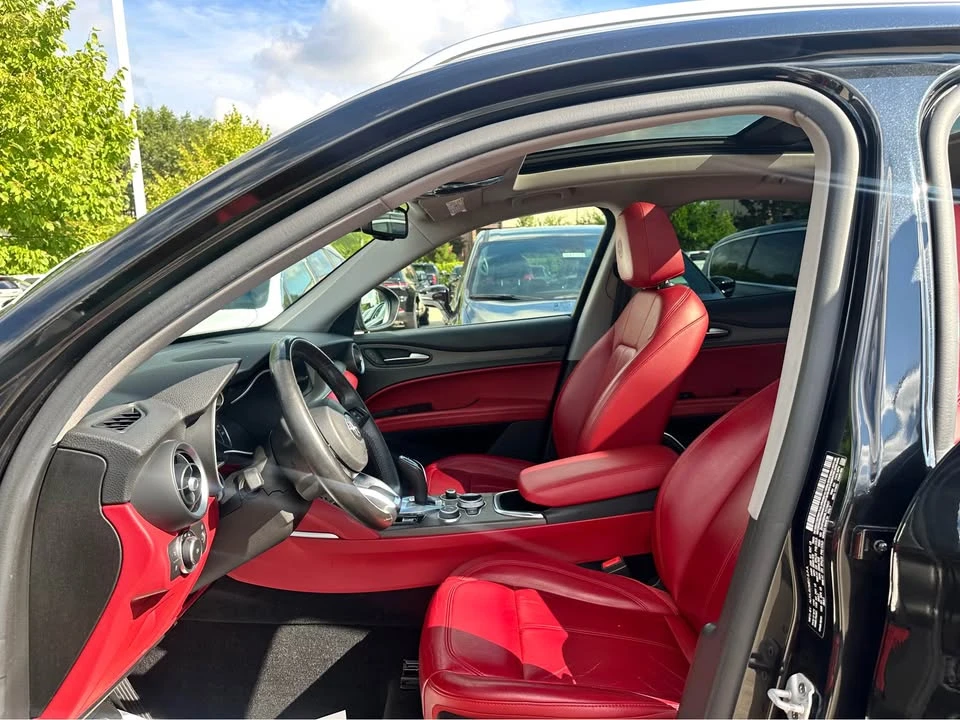2020 Alfa Romeo Stelvio - Image 16 of 18