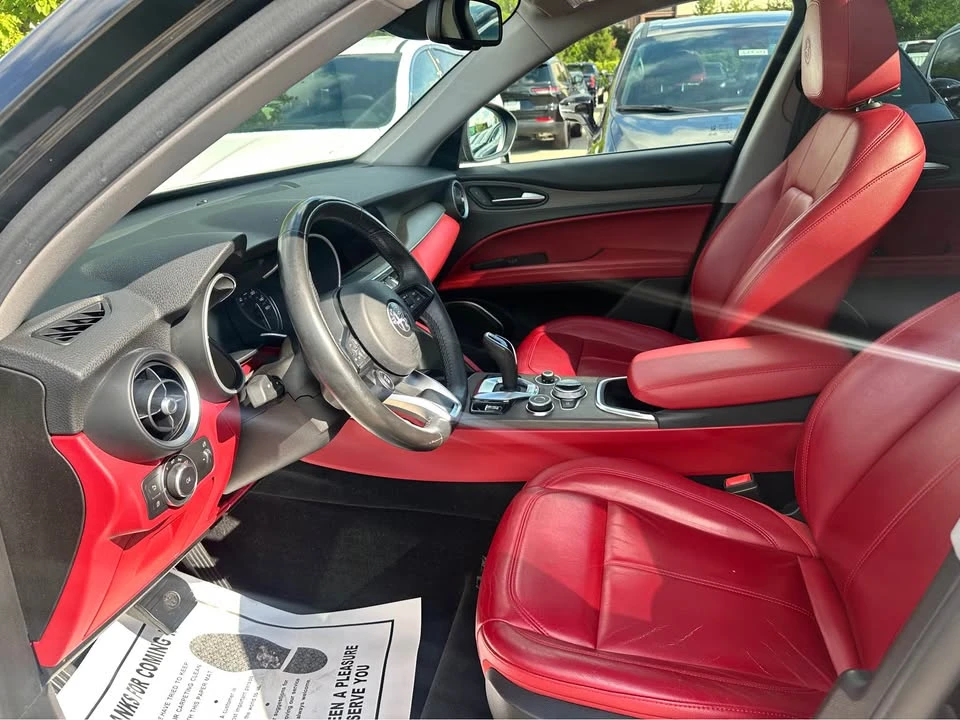 2020 Alfa Romeo Stelvio - Image 9 of 18