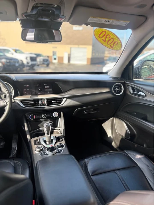 2020 Alfa Romeo Stelvio - Image 8 of 10