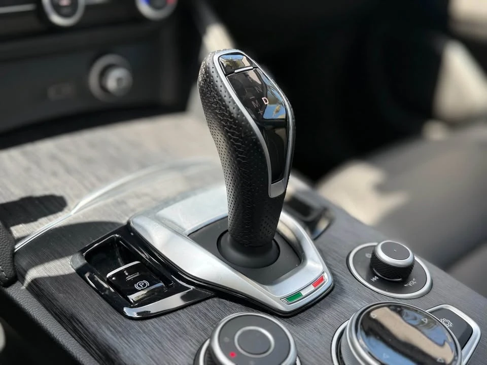 2020 Alfa Romeo Stelvio - Image 20 of 20