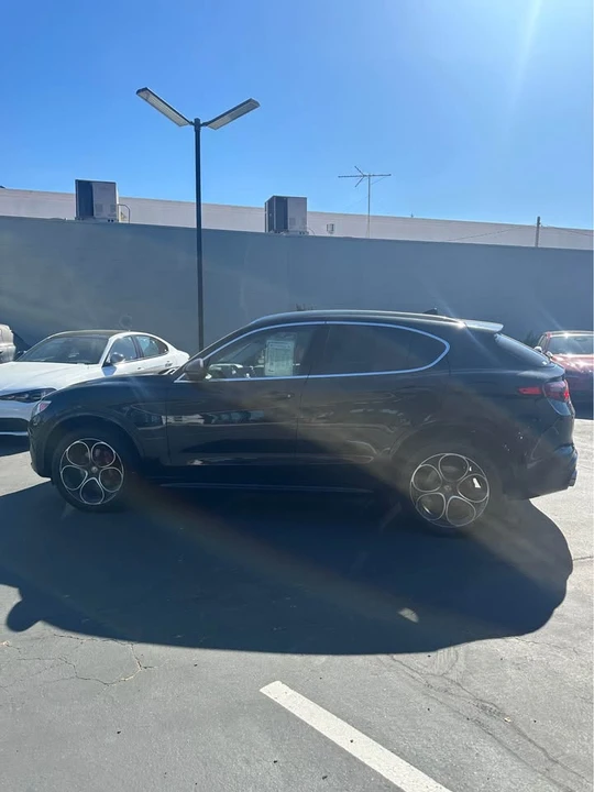 2020 Alfa Romeo Stelvio - Image 5 of 17