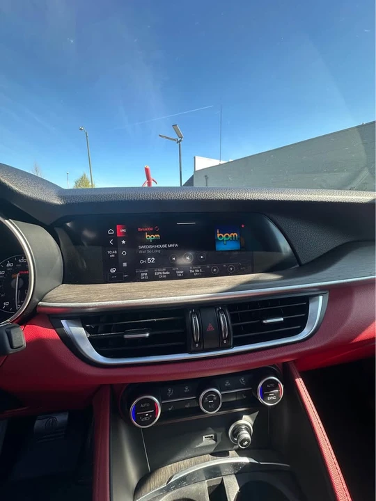 2020 Alfa Romeo Stelvio - Image 10 of 17