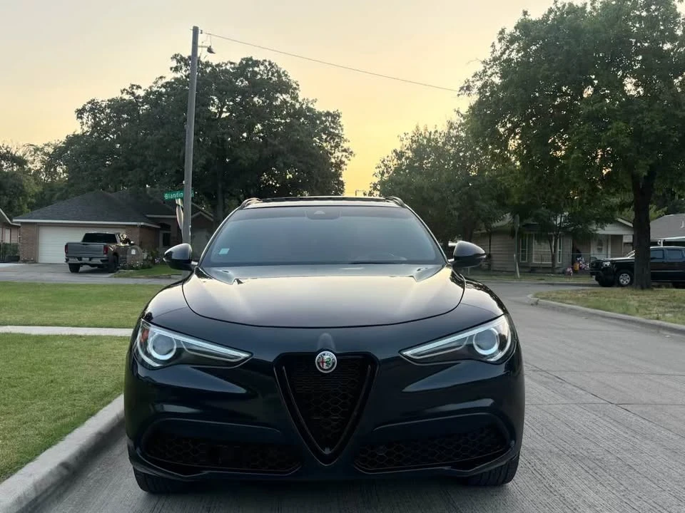 2020 Alfa Romeo Stelvio - Image 2 of 16