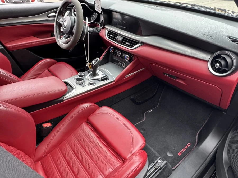 2020 Alfa Romeo Stelvio - Image 8 of 12