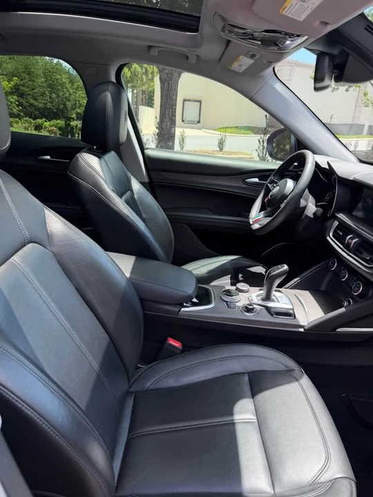 2020 Alfa Romeo Stelvio - Image 11 of 20