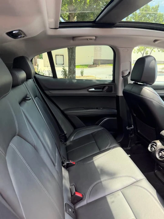 2020 Alfa Romeo Stelvio - Image 15 of 20