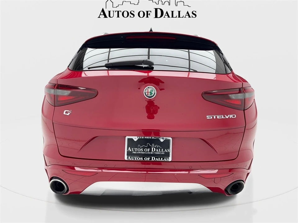 2020 Alfa Romeo Stelvio - Image 11 of 12