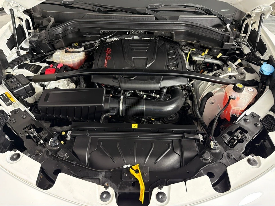 2020 Alfa Romeo Stelvio - Image 24 of 24