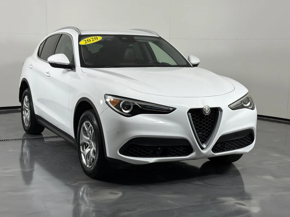 2020 Alfa Romeo Stelvio - Image 3 of 24