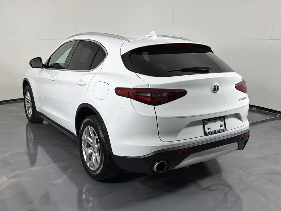 2020 Alfa Romeo Stelvio - Image 5 of 24