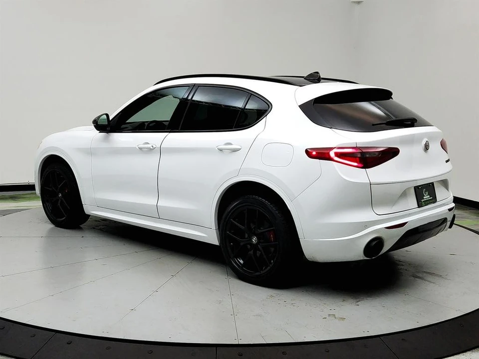 2020 Alfa Romeo Stelvio - Image 7 of 12